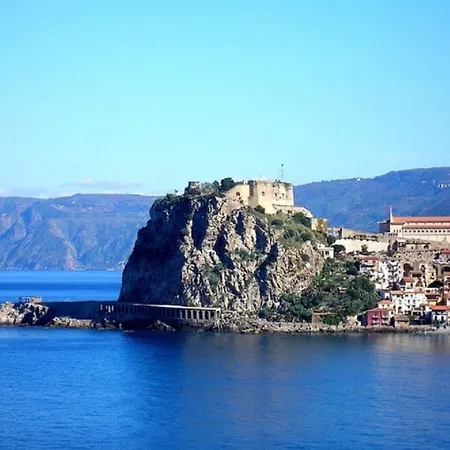 Bed & Breakfast Antico Vicolo Scilla