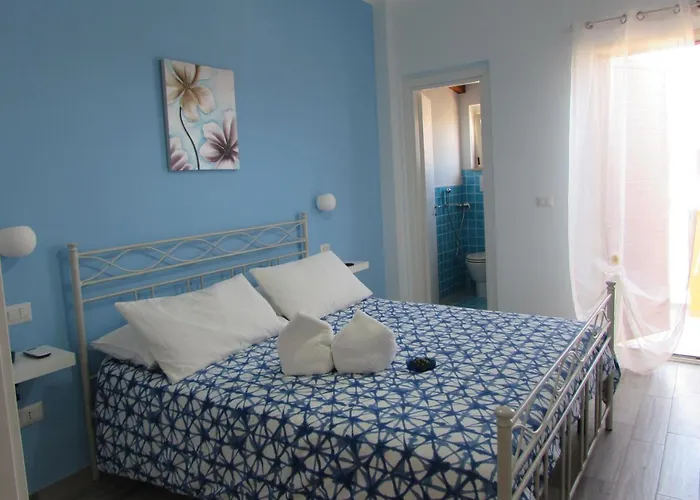 Antico Vicolo 3* シッラ