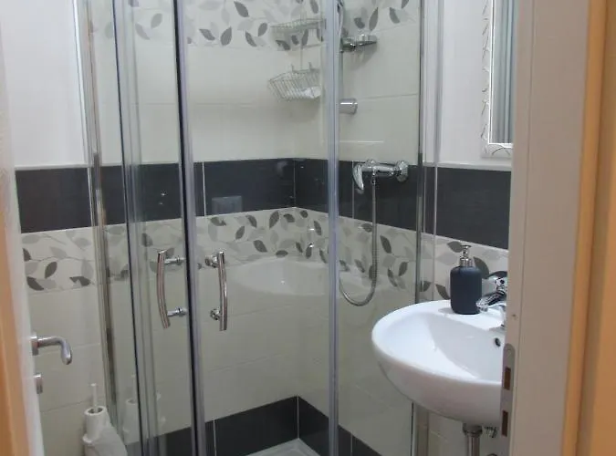 Antico Vicolo 3* シッラ