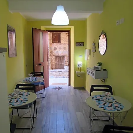 Antico Vicolo 3*